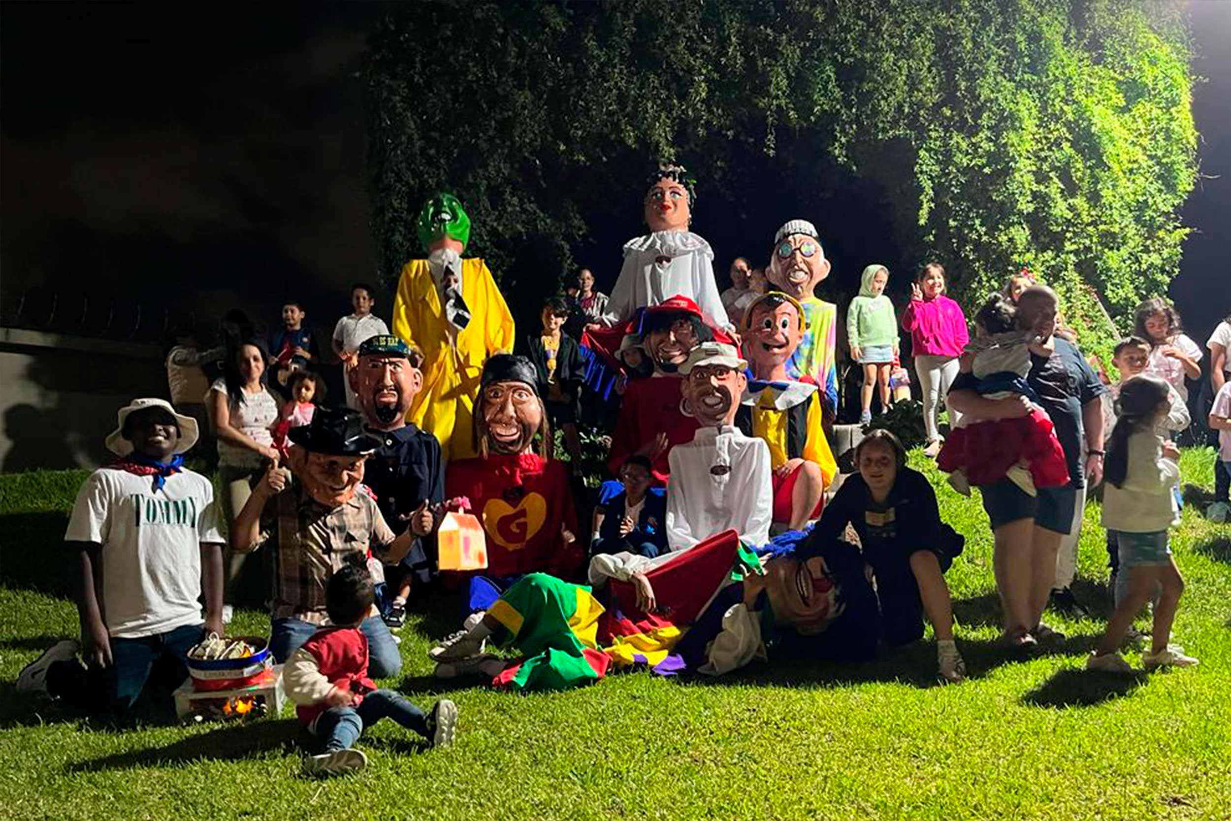mascarada-en-cartago